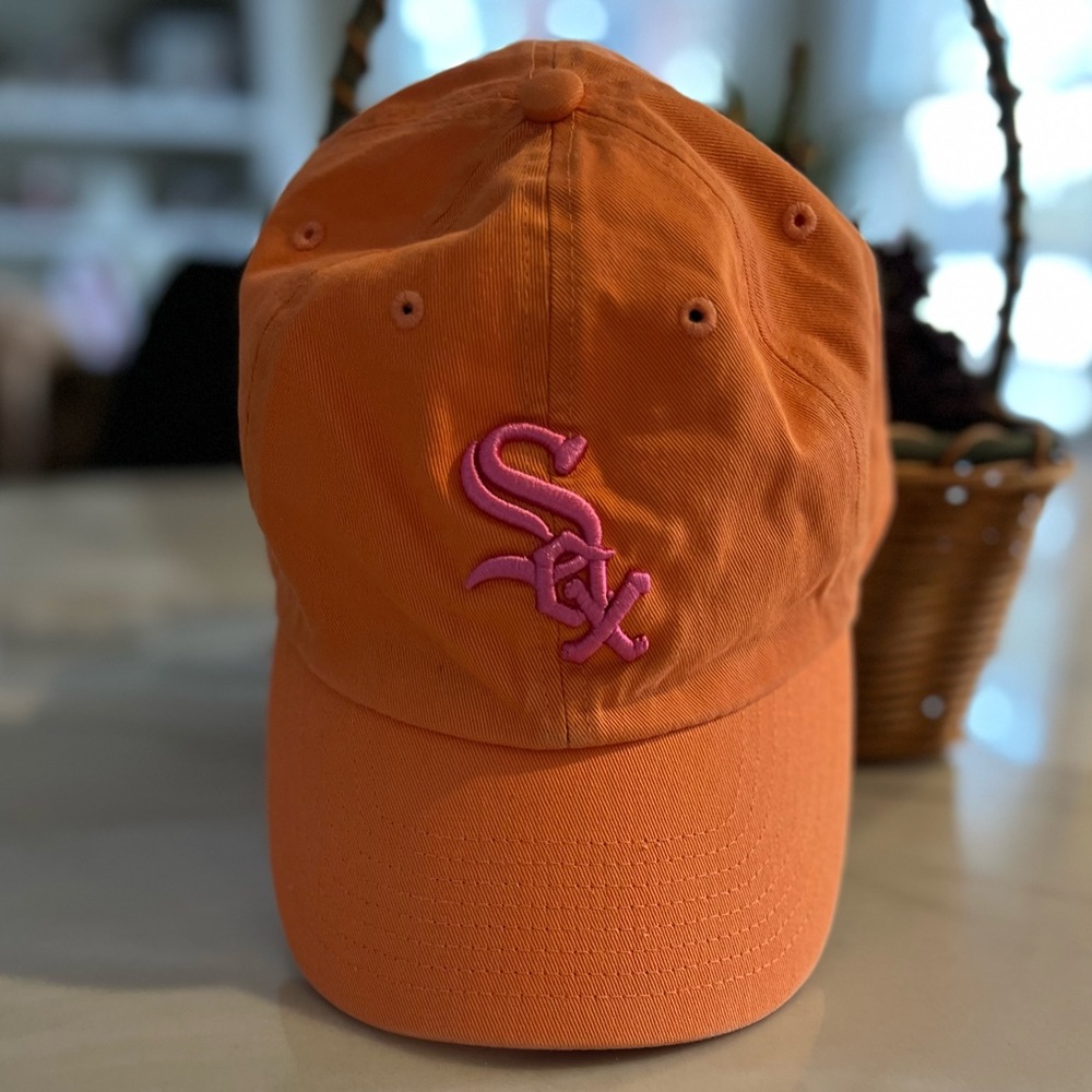 47 Sox women’s orange and pink baseball hat